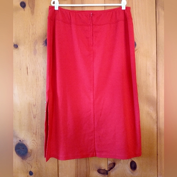 Sag Harbor Petite Knit Midi Skirt w/Side Slit Detail - Picture 2 of 9